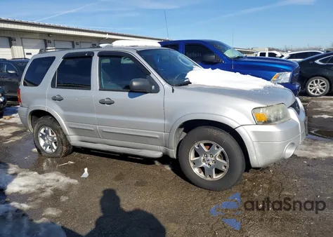 2006 Ford Escape Xlt from USA, damaged, VIN 1FMYU03167KA60693